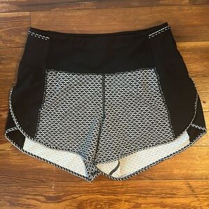Lululemon running/training real quick shorts size 4